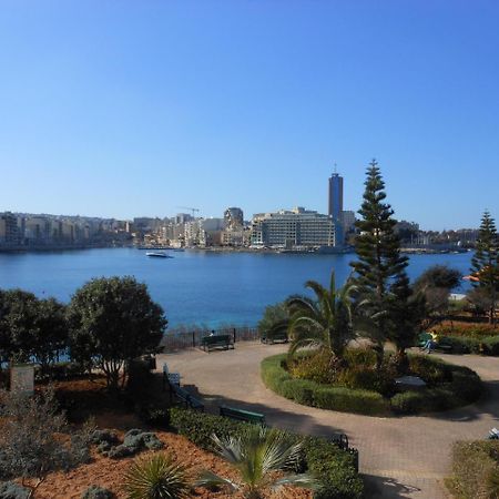 Marvellous Seafront Apartment Sliema Eksteriør billede